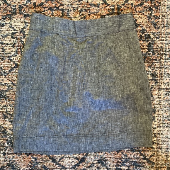 BCBG skirt - Picture 2 of 3